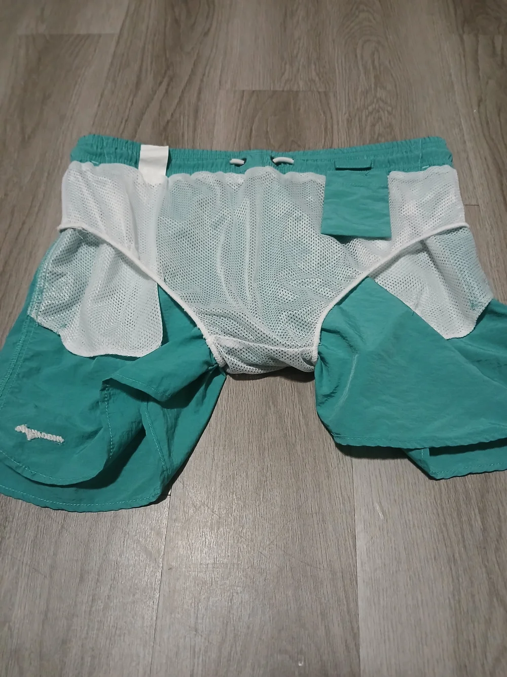 Maamgic Men’s Swim Trunks / Shorts Large Aqua Nylon Pockets Mesh Liner